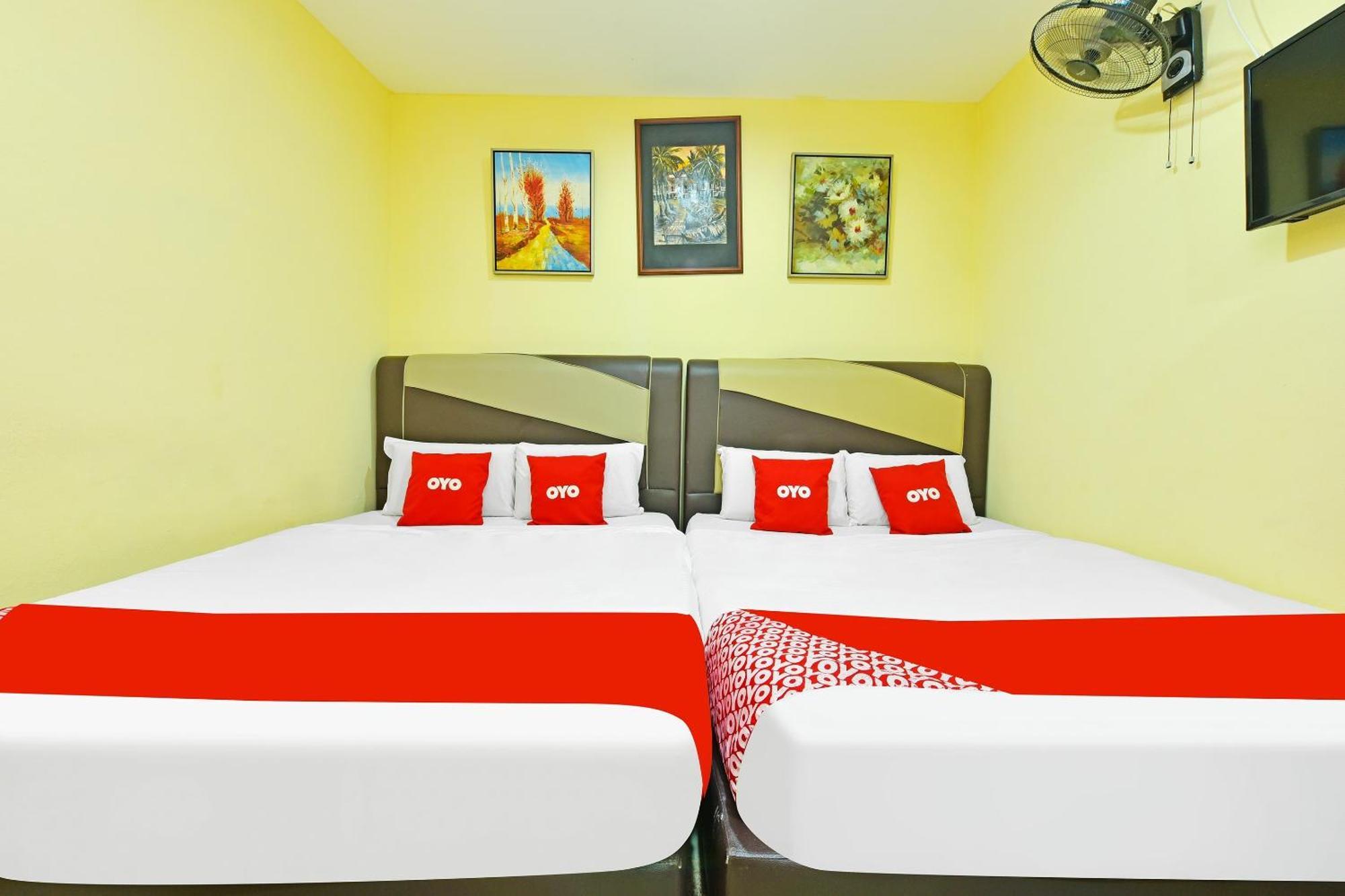 Oyo 873 Bamboo Inn Batu Feringgi Ngoại thất bức ảnh