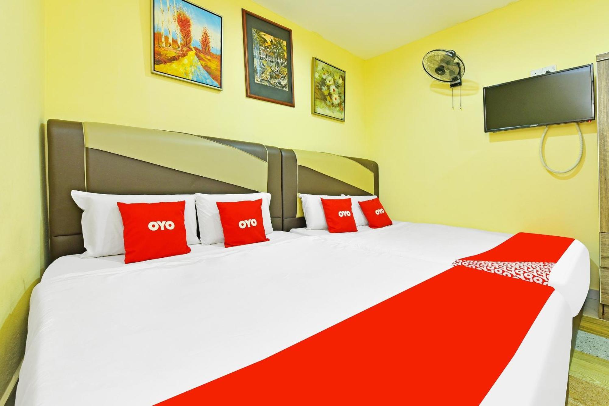 Oyo 873 Bamboo Inn Batu Feringgi Ngoại thất bức ảnh