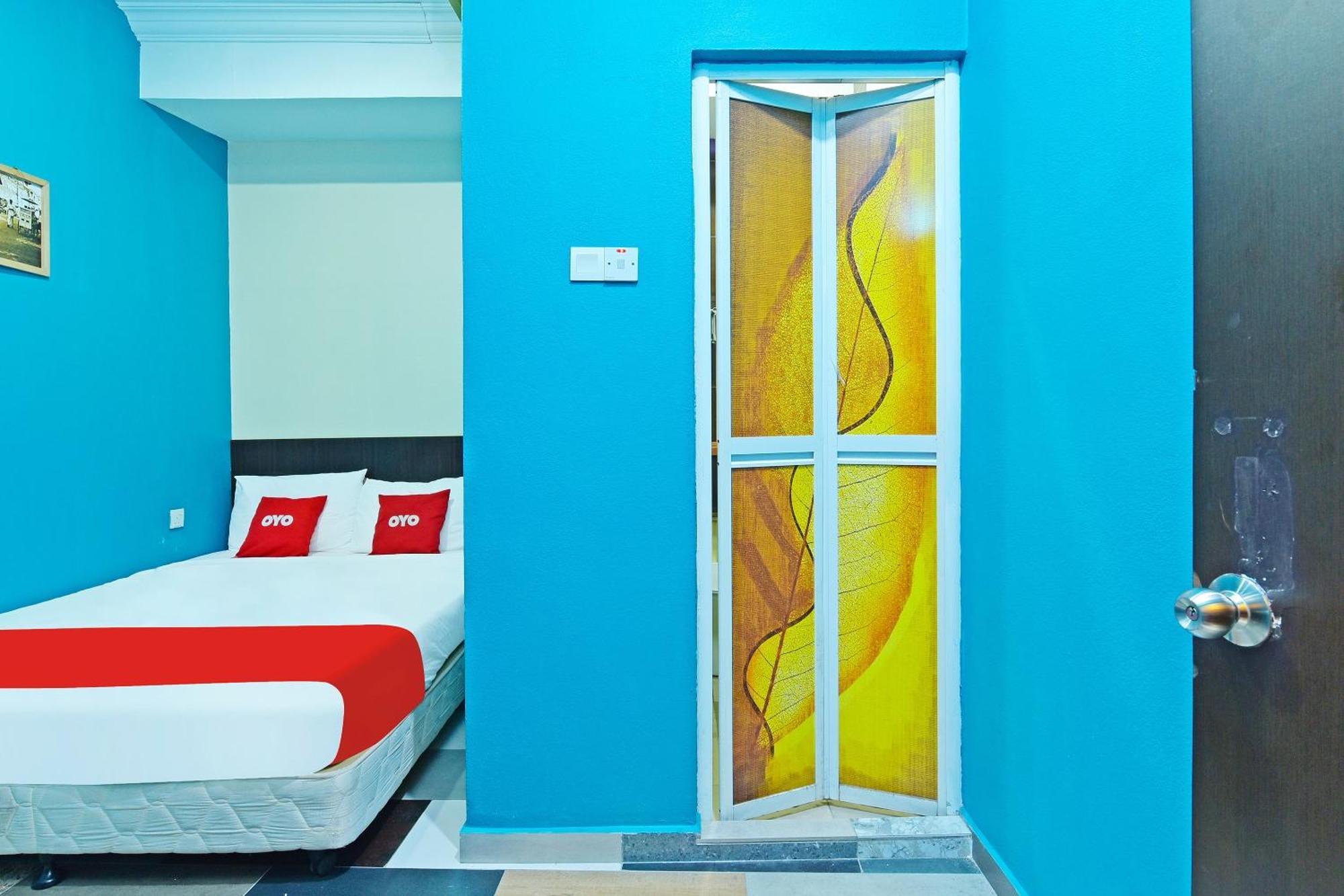 Oyo 873 Bamboo Inn Batu Feringgi Ngoại thất bức ảnh