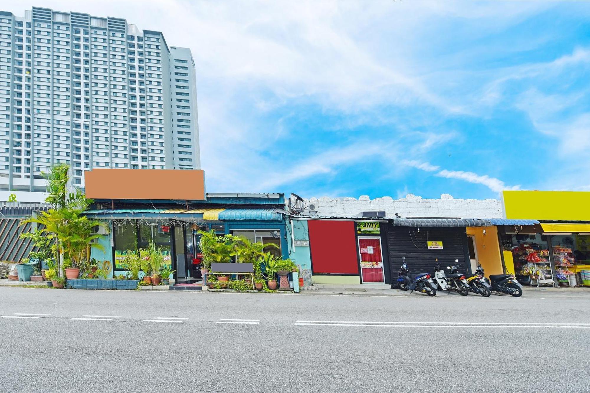 Oyo 873 Bamboo Inn Batu Feringgi Ngoại thất bức ảnh